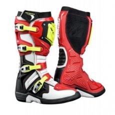 Performance Boots Red